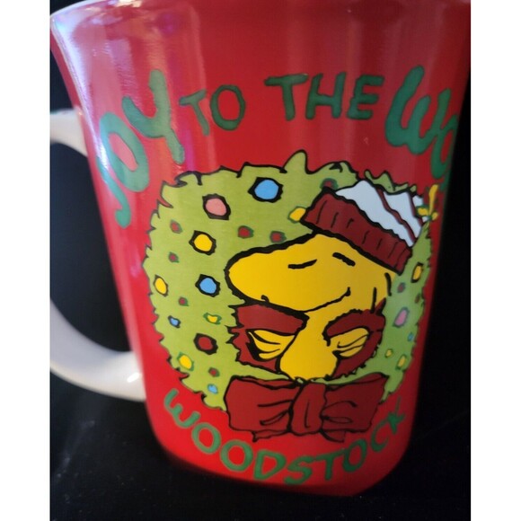 Joy to the World w/Woodstock, Snoopy Christmas Mug-2010 - Picture 3 of 6